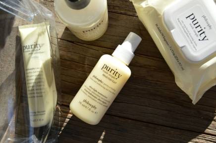 philosophy-purity-made-simple-new-moisturizer-omgbart-review