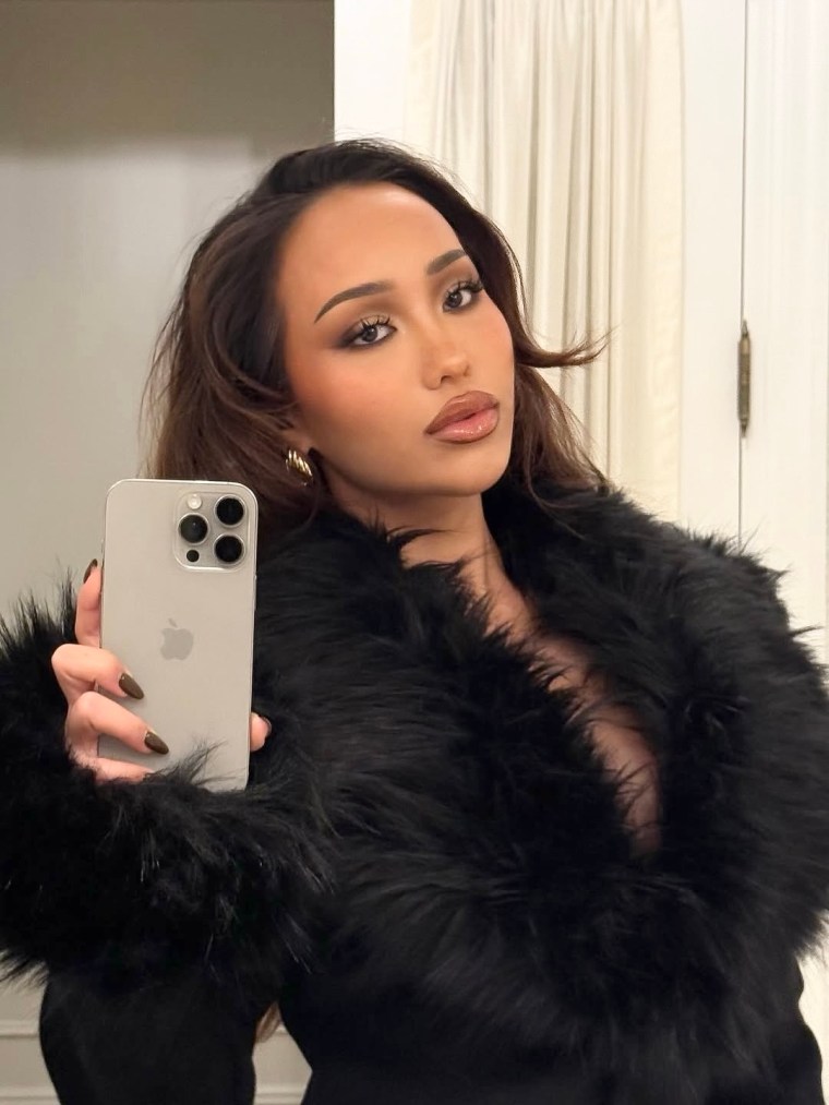 A Modern Smokey Eye for New Year’s Eve&nbsp;Glam