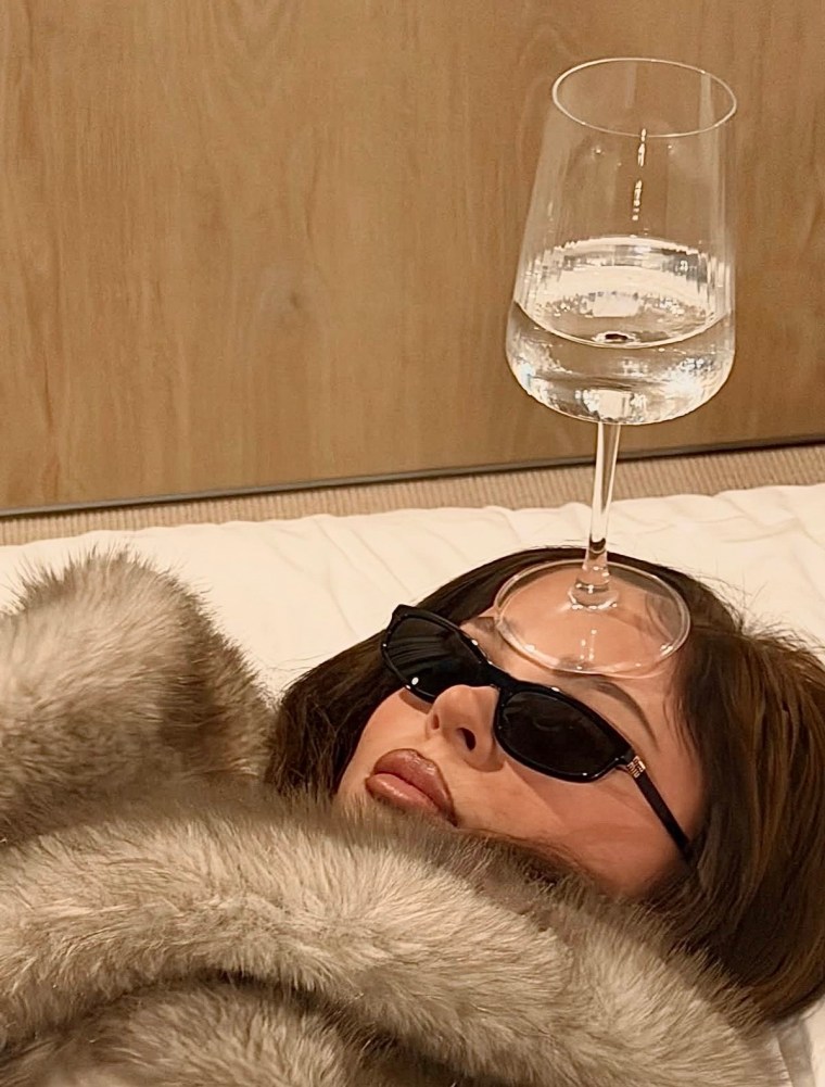 Drinking Hot Water Daily Might Be the Soft Wellness Reset You’re&nbsp;Missing